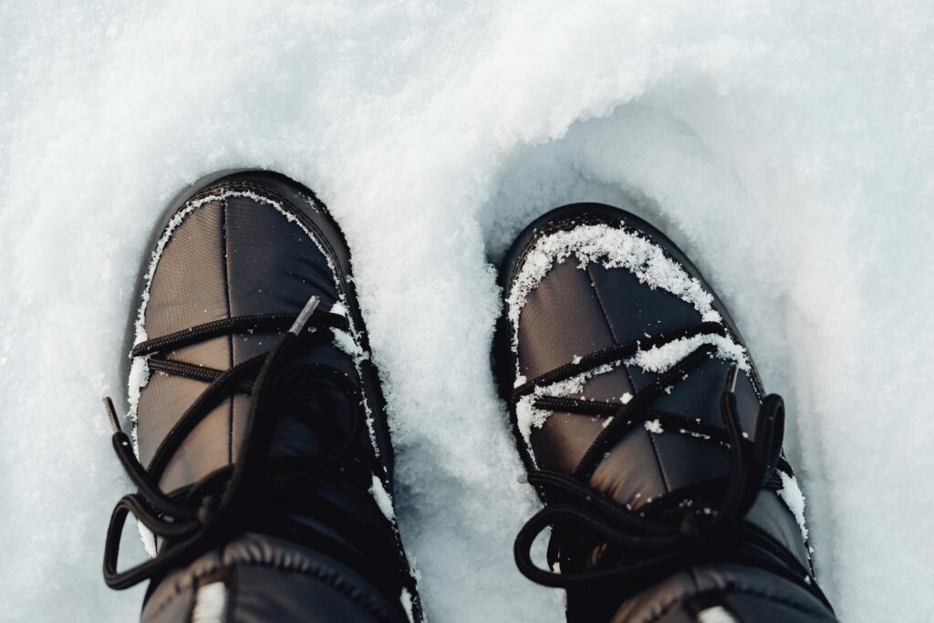 A Winter Weekend in the Cotswolds: Fires, Food & Frosty Trails 1 frosty walks