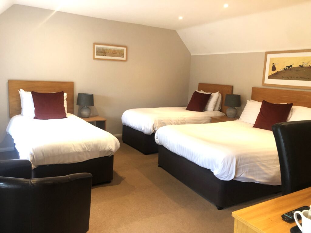 family room at Pettifers Hotel