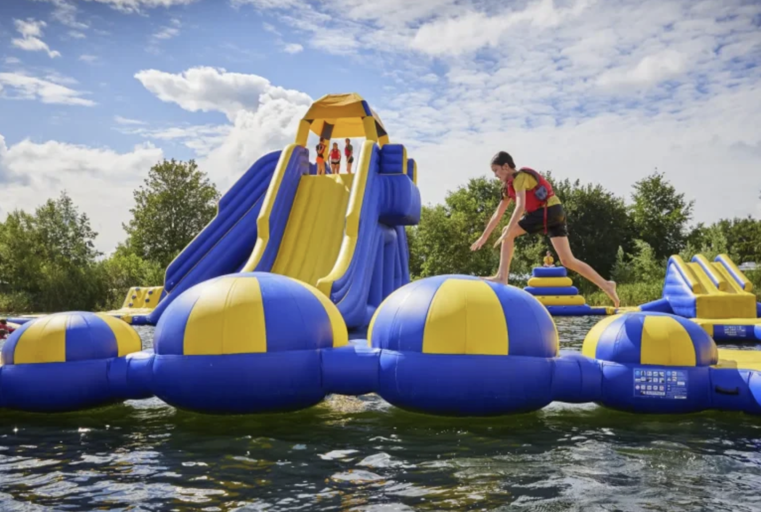 Family Stays Near Cotswold Water Park