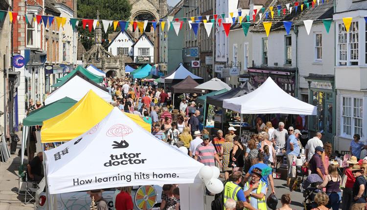 Home 7 Malmesbury Carnival in August